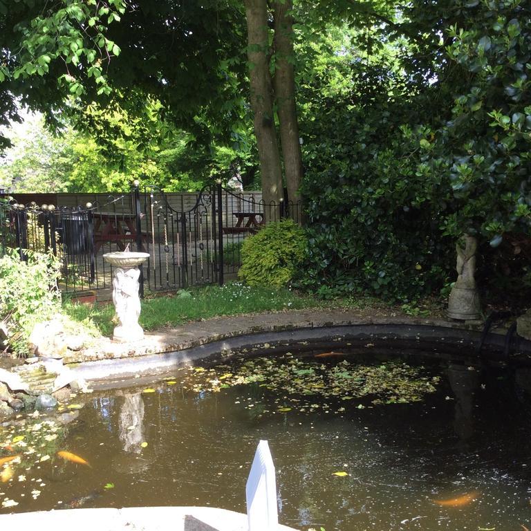 Briars Hall Hotel Burscough Εξωτερικό φωτογραφία