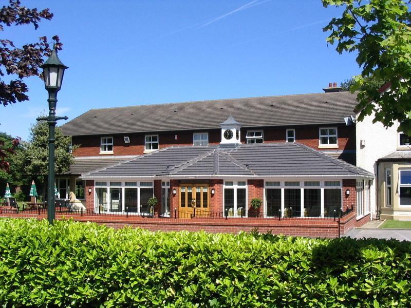 Briars Hall Hotel Burscough Εξωτερικό φωτογραφία